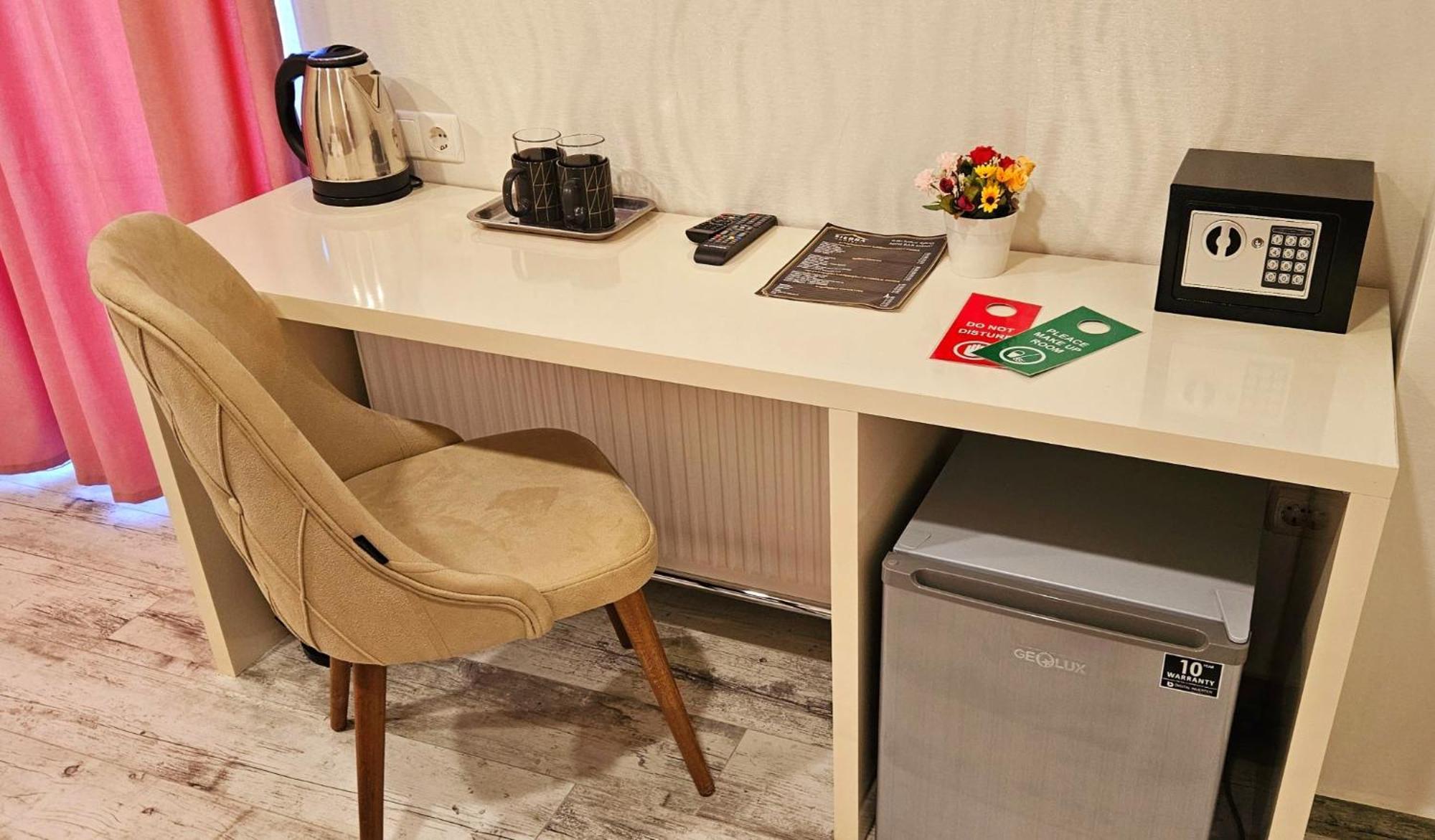 Sierra Hotel Tbilisi Eksteriør billede
