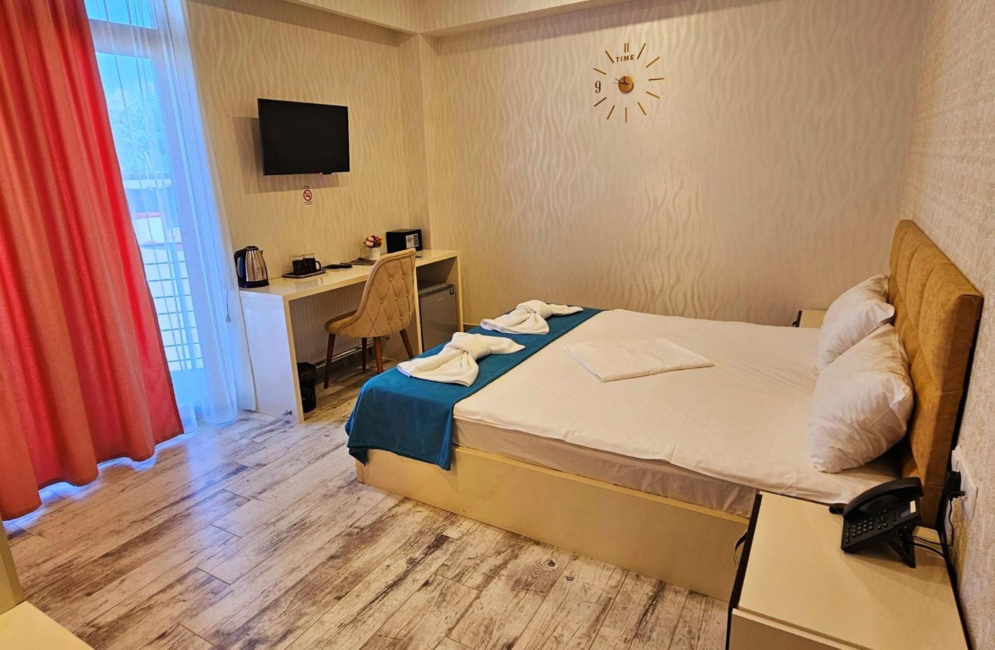 Sierra Hotel Tbilisi Eksteriør billede